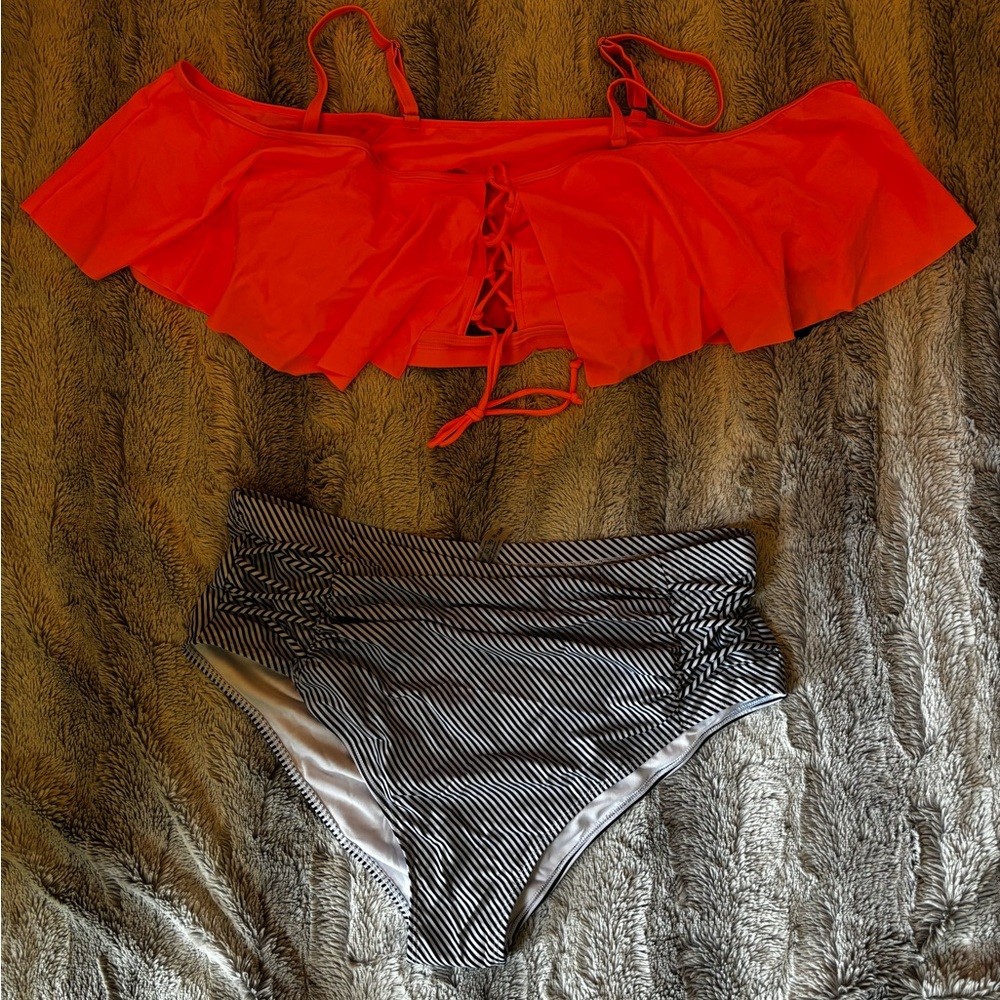 NWT | Plus Sized Bikini Set
